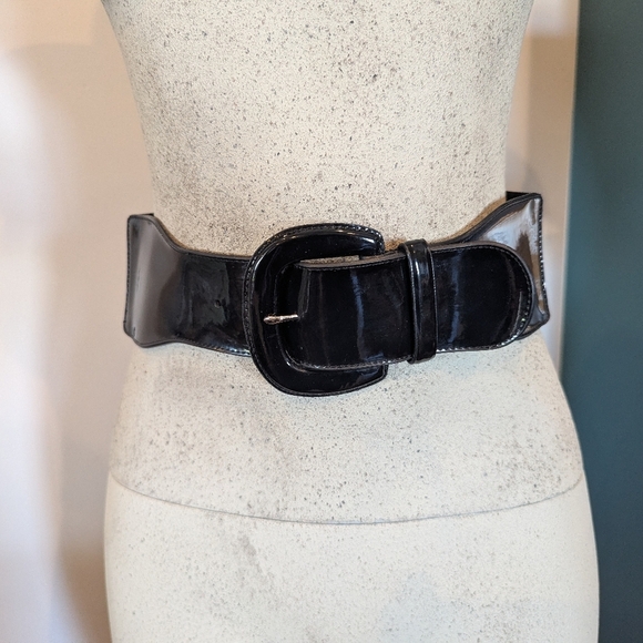 Lauren Ralph Lauren Black Patent Leather Waist Cincher Belt Sz S Fits S/M - Picture 9 of 10